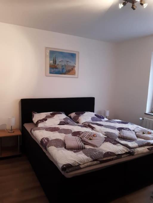 Ferienwohnung Philippi - Moselblick Mit Grosser Dachterrasse, 75 Qm, Hunde Willkommen Mehring  Exterior photo